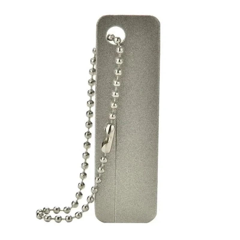 Mini afilador de bolsillo con llavero – piedra diamantada para cuchillos y anzuelos